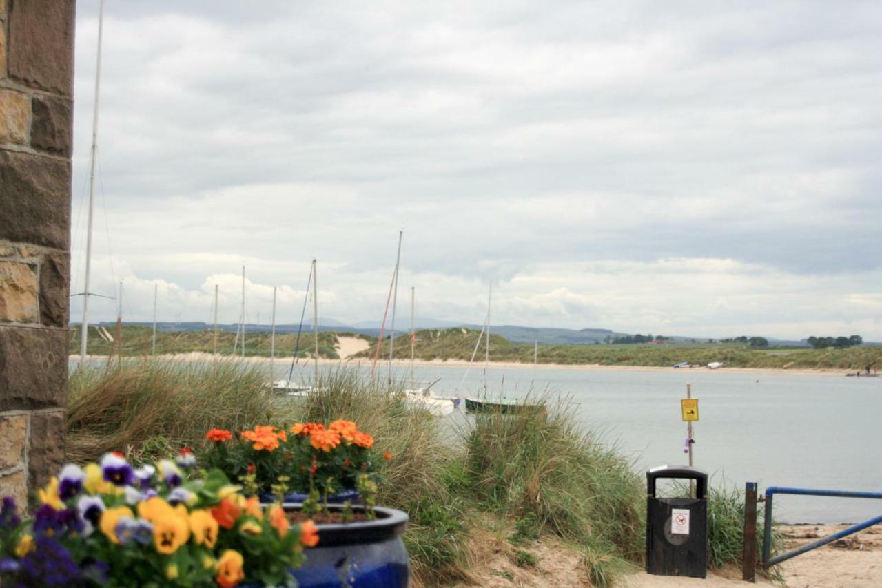 Villa The Haven Beadnell Esterno foto